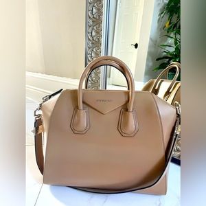 Givenchy Antigona satchel